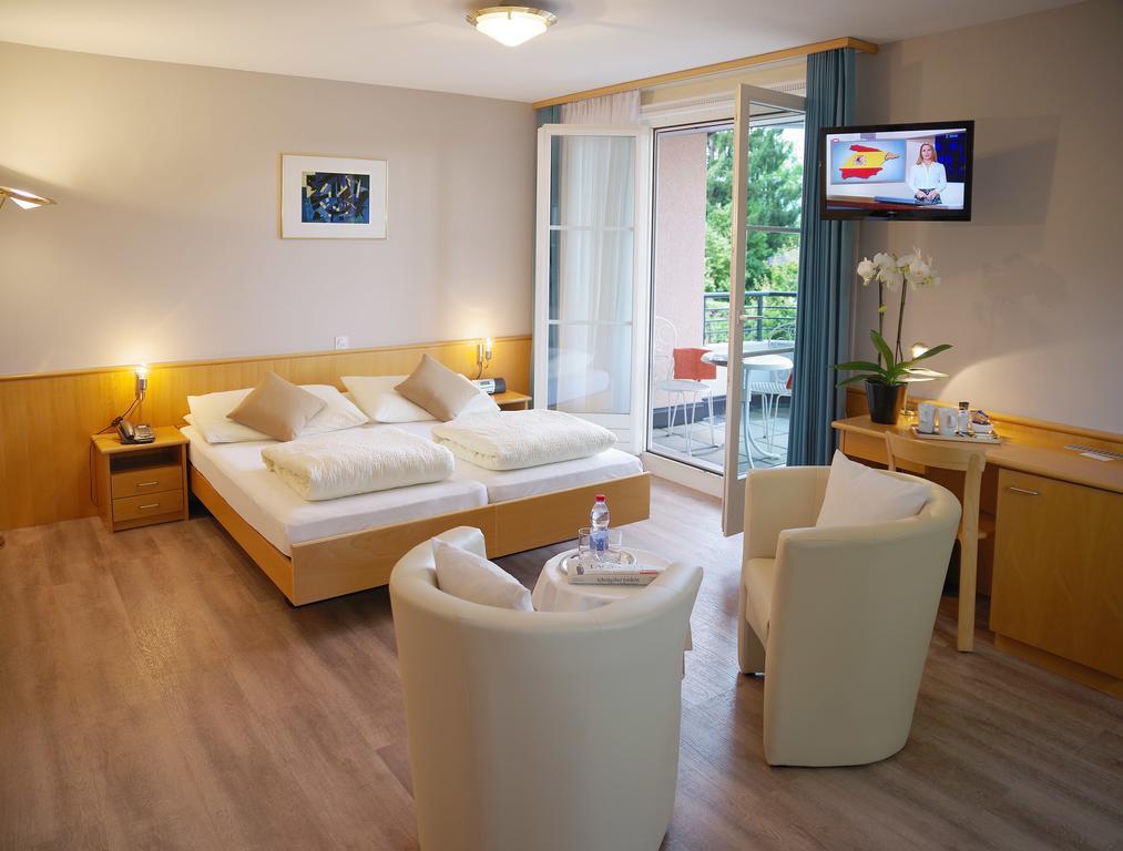 Hotel Garni Arnegg Екстер'єр фото