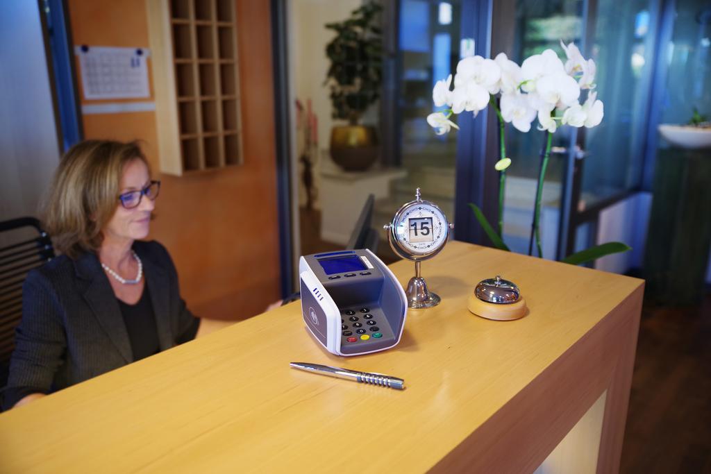 Hotel Garni Arnegg Екстер'єр фото